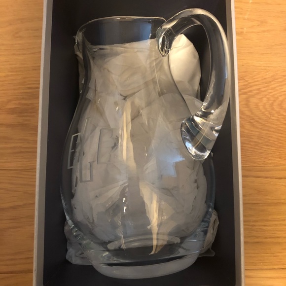 Pitcher - Picture 5 of 5